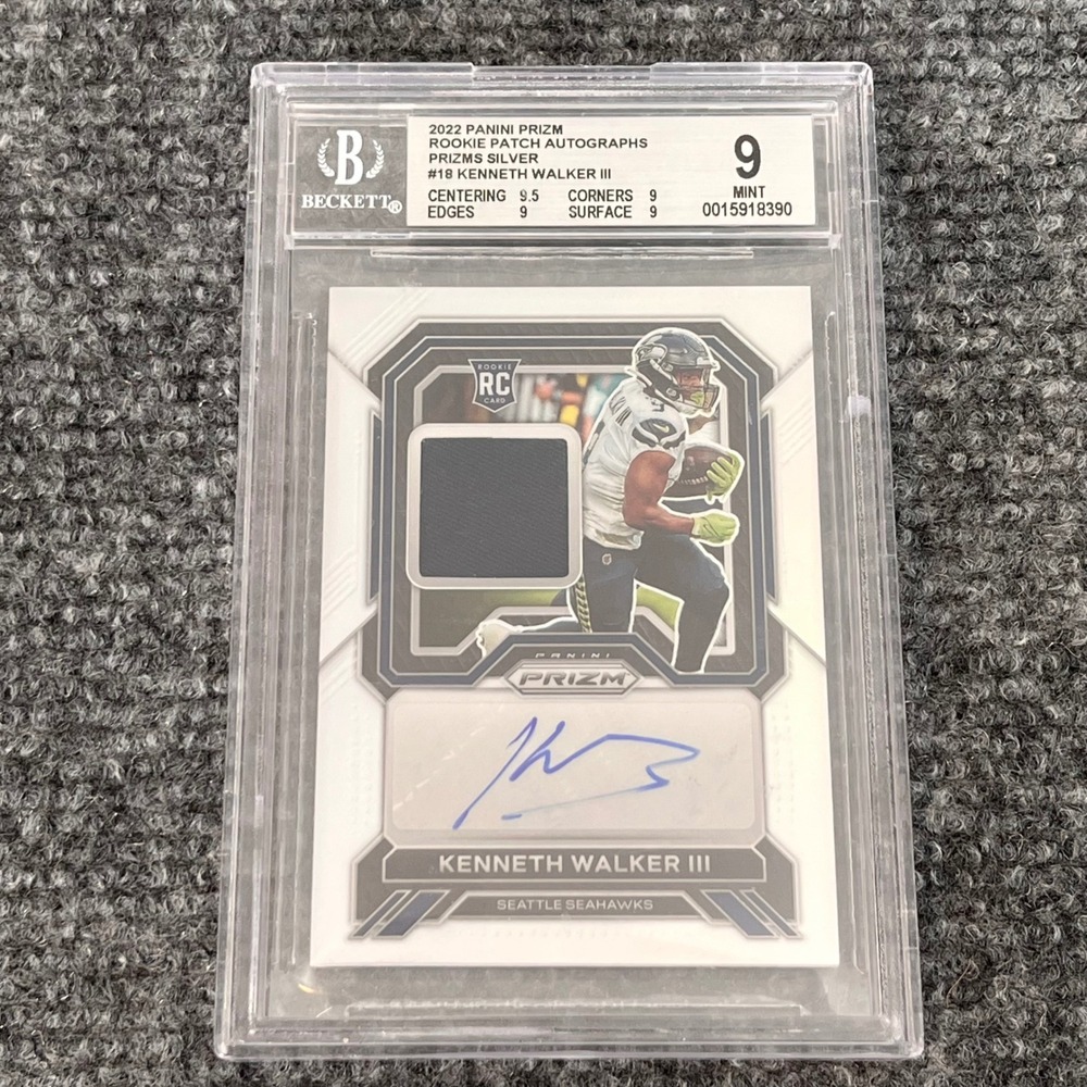 2022 Panini Prizm Kenneth Walker III RPA Silver Prizm Rookie Patch Auto BGS 9
